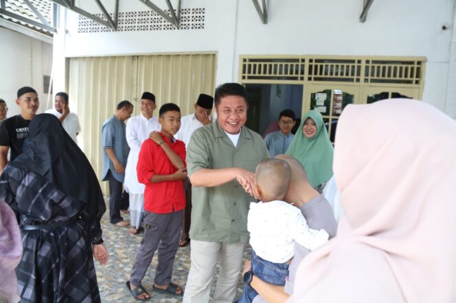 
Herman Deru Sanjo Lebaran Lanjut Cek Harga-Posko Serta Kesiapan Masjid untuk Salat Idul Fitri 1444