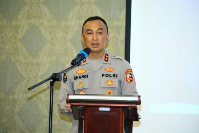 
Polri Berlakukan Tilang Manual Karena Pelanggaran Lalu Lintas Terus Meningkat