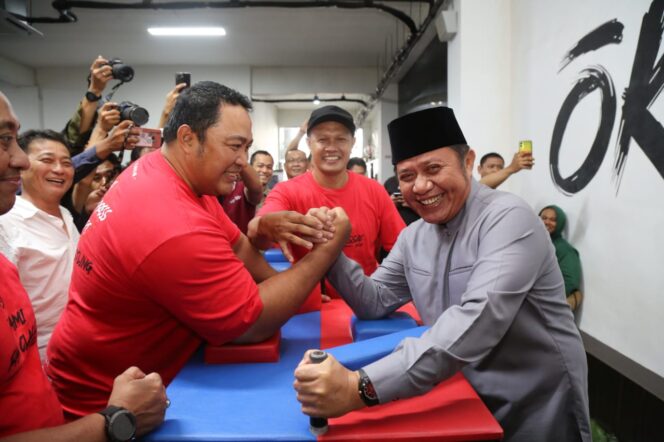 
Buka Okami Raw Classic Event, Herman Deru: Ini Jadi Wadah Pegiat Gym Untuk Salurkan Bakatnya