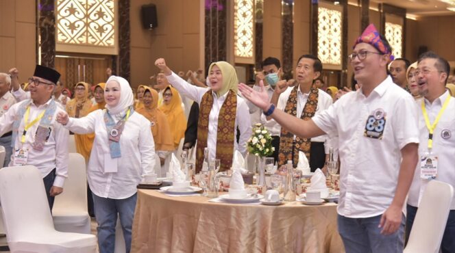 
Hadiri Reuni Akbar SMA Negeri 2 Palembang, Fitrianti: Semoga Silaturahmi Terus Terjaga