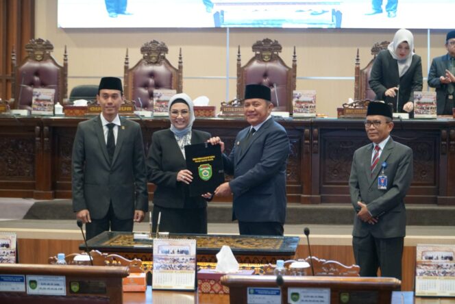 
Herman Deru: Pemprov dan DPRD Sumsel Kolaborasi Kelola Keuangan Daerah Secara Baik