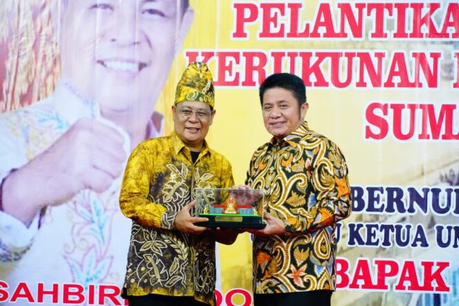 
Herman Deru Ajak Pengurus Kerukunan Bubuhan Banjarmasin Sinergi Percepat Pembangunan Sumsel