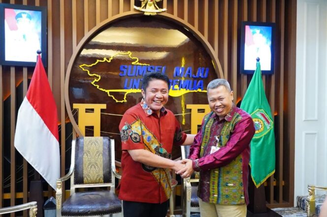 
Herman Deru Sambut Baik Dibukanya Kembali Penerbangan Palembang-Arab Saudi