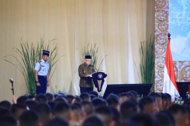 
Wakil Presiden Ma’ruf Amin Hadiri Pembekalan Calon Perwira Remaja TNI-Polri