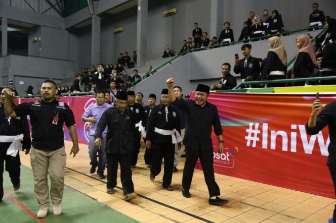 
Herman Deru Harapkan PSHT Terus Pertahankan Sikap Persaudaraan dan Kegotong Royongan