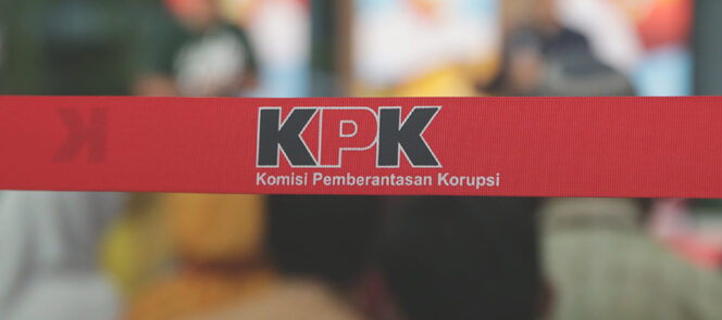 
					Dukung Brigjen Asep, Para Pegawai KPK Protes Minta Pimpinan KPK Mundur