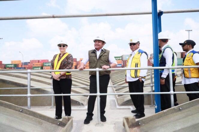 
Dampingi Dubes Australia dan Menteri PUPR, Gubernur Herman Deru Tinjau Lokasi IPAL Sei Selayur