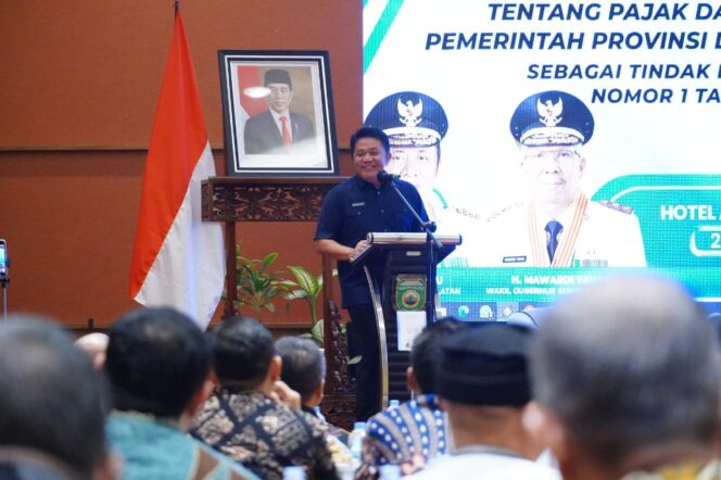 
Porsi PAD Kabupaten/kota Menjadi 66 Persen, Herman Deru Ingatkan Pemda  Berikan Service Terbaik Untuk Masyarakat