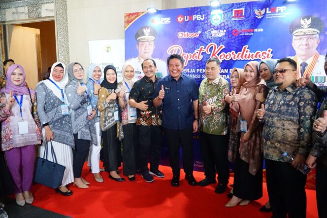 
Herman Deru: Tingkatkan Transparansi dan Legalitas Dalam Pengadaan Barang dan Jasa