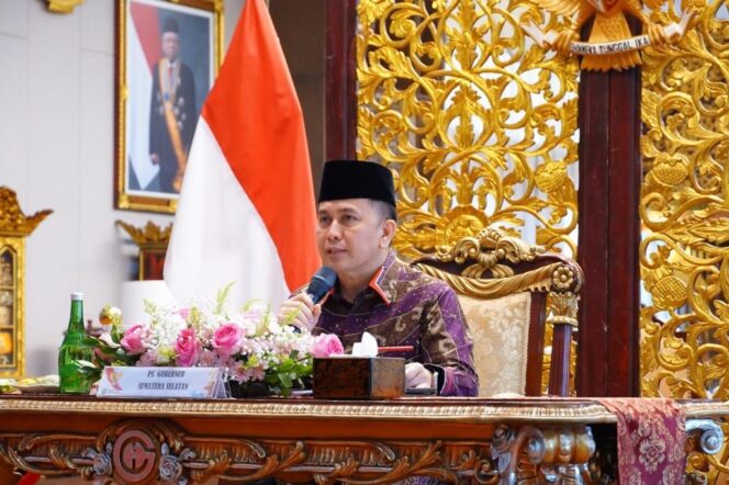 
					Pj Gubernur Agus Fatoni di Hari Santri Nasional: Pendidikan di Sumsel adalah Tanggung Jawab Bersama
