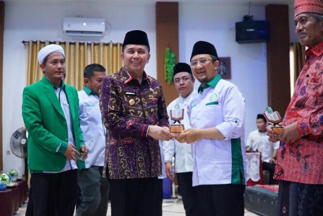 
					Pj Gubernur Agus Fatoni Apresiasi Pembentukan Rumah Tahsin Tahfidz Indonesia di Sumsel