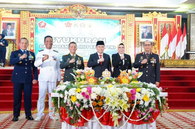 
Doa Pj Gubernur Sumsel saat HUT TNI ke-78: Semoga TNI Semakin Dekat dan Dicintai Rakyat