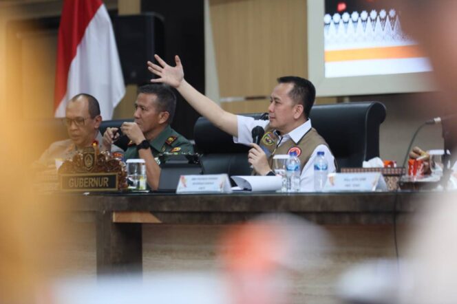 
Pj Gubernur Sumsel Agus Fatoni Siap Alokasikan Anggaran Guna Percepat Penanganan Karhutla di Sumsel