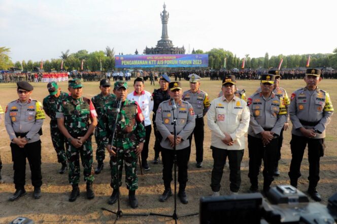 
					TNI-Polri Laksanakan Gelar Pasukan Pengamanan KTT AIS 2023