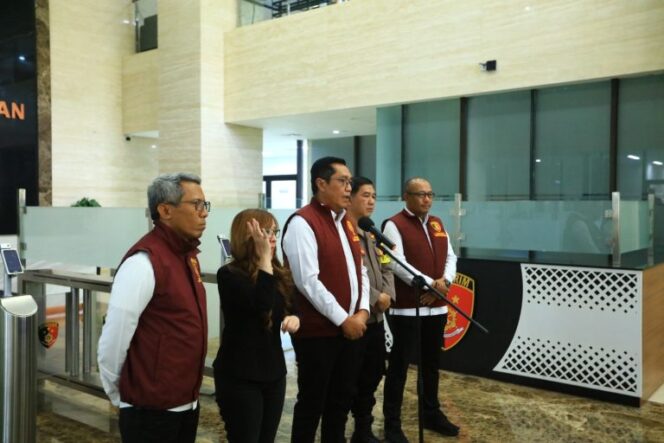
					Demi Keamanan, Polri Minta Persidangan Panji Gumilang Tidak Dilakukan di Indramayu