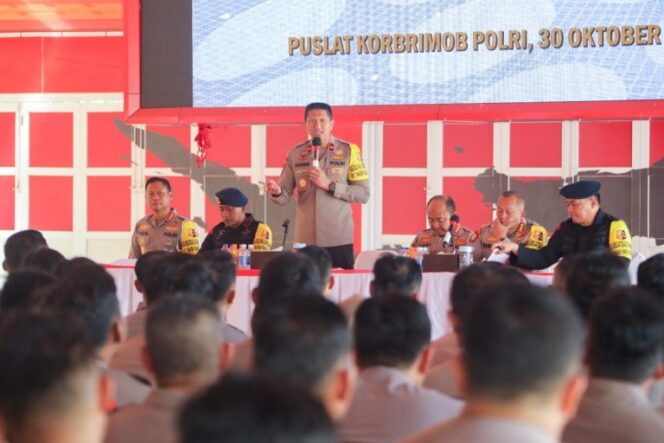 
					444 Personel Polri Disiapkan Dalam Pengamanan Capres-Cawapres Pemilu 2024