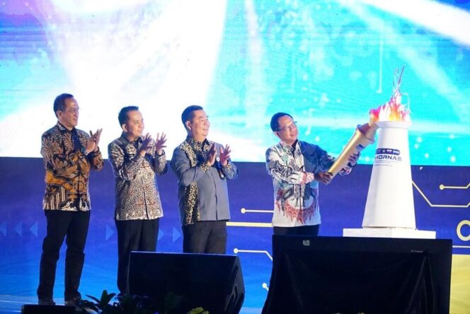 
					Pj Gubernur Agus Fatoni Dampingi Mendagri Tito Karnavian Buka Rakornas Dukcapil 2023 di Sumsel