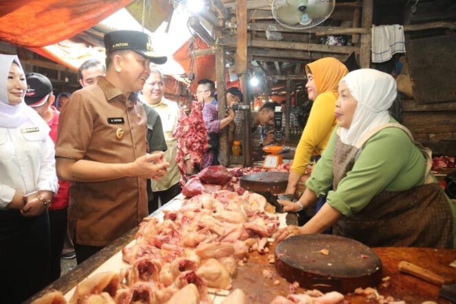 
					Pj Gubernur Sumsel Fatoni Cek Ke Pasar, Minta Bupati/Walikota Gelar Pasar Murah