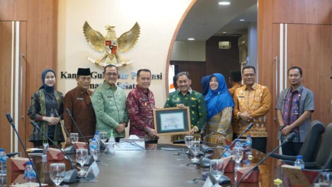 
					Pj Gubernur Agus Fatoni Apresiasi 14 Sekolah di Sumsel yang Berhasil Raih Penghargaan dari Kementerian LHK