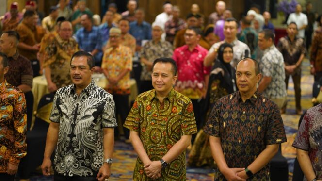 
					Pj Gubernur Agus Fatoni Hadiri Silaturahmi Kebangsaan Bersama Wakapolri