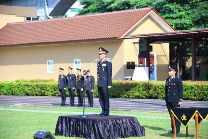 
					Presiden Tekankan Bela Negara Tugas Semua Elemen Masyarakat