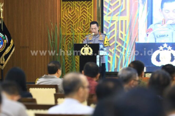 
					Kapolri : 35,7 Juta Jiwa Terselamatkan, Polri Sita BB Narkoba Senilai Rp 12 T