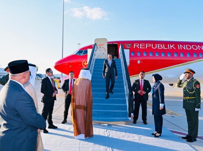 
					Presiden Joko Widodo Tiba di Dubai