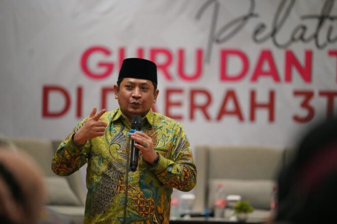 
Kado Awal 2024, Rp4,385 Triliun Dana BOS Madrasah dan BOP RA Cair