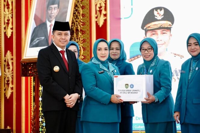 
Pj Ketua TP PKK Tyas Fatoni Apresiasi Sinkronisasi Program Kerja se-Sumsel Sentuh Angka 90 Persen