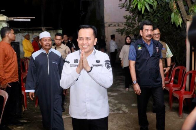
Pj Gubernur Agus Fatoni Ajak Masyarakat di Awal dan Akhir Tahun Isi dengan Kebaikan