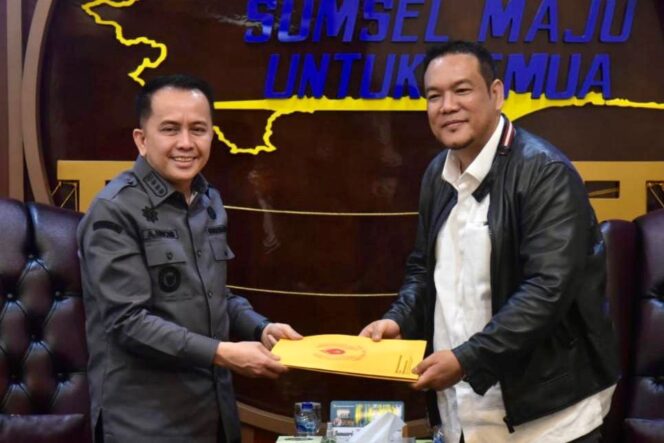 
Pj Gubernur Agus Fatoni Minta KONI Sumsel Gencarkan Pencarian Bibit Atlet Berprestasi dari Sekolah hingga Pelosok Daerah