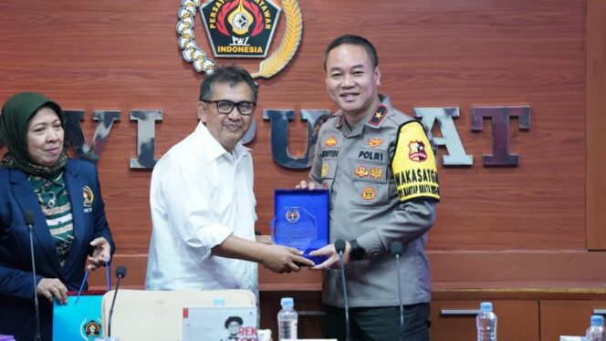 
Karopenmas Beberkan Langkah Sigap Polri Antisipasi Dini Hoaks