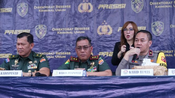 
Polisi Ungkap Penggelapan Kendaraan Untuk Dijual ke Timor Leste