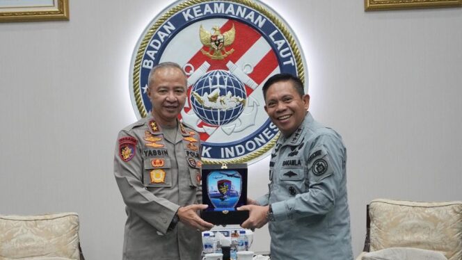 
Tingkatkan Sinergitas dan Kerjasama, Kakorpolairud Kunjungi Bakamla