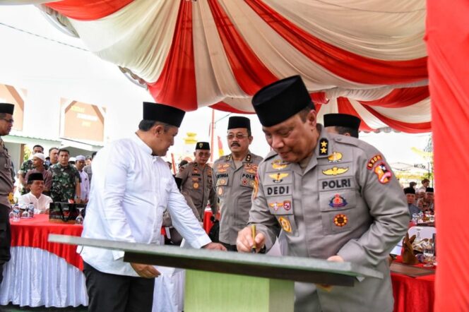 
As SDM Polri Resmikan Masjid di Kalteng : Untuk Tingkatkan Keimanan Masyarakat