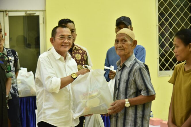 
Pj Sekda Palembang Ajak Camat dan Lurah Turunkan Kemiskinan Ekstrem