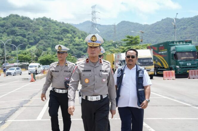 
					Kondisi Arus Lalu Lintas Lancar Saat Libur Panjang
