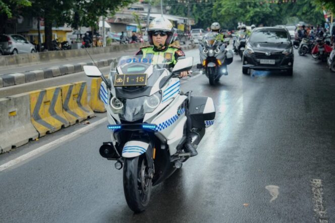 
Korlantas Polri Siagakan Personel Patroli Pencoblosan di DKI Jakarta