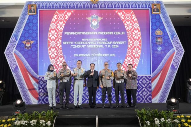 
Kakorlantas Hadiri Rapat Koordinasi Tim Pembina Samsat Nasional