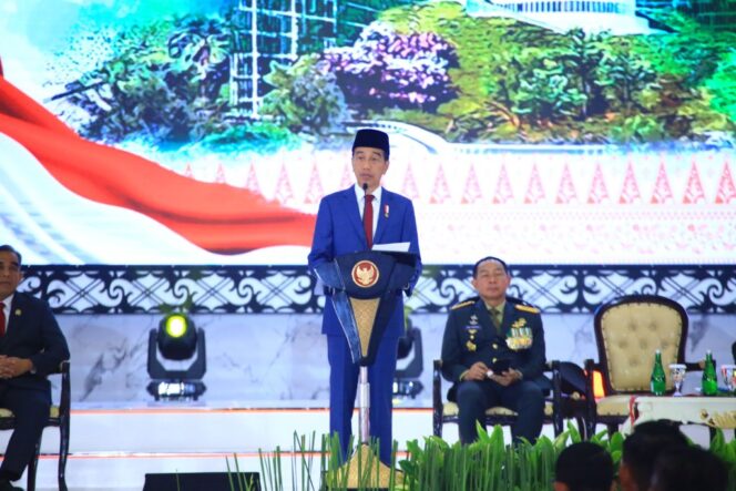
					Rapim TNI-Polri 2024, Presiden Jokowi Minta TNI-Polri Jadi Pembelajar Aktif dan Adaptif di Tengah Tantangan Global