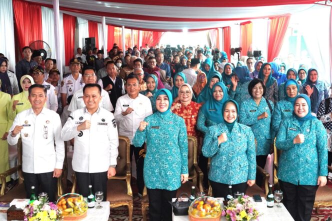 
Ketua Umum TP PKK Sebut Gerakan Serentak di Sumsel Bisa Dicontoh Daerah Lain