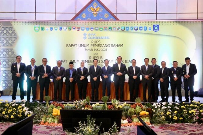 
Pj Gubernur Agus Fatoni Apresiasi Sederet Inovasi yang Dilahirkan Bank Sumsel Babel