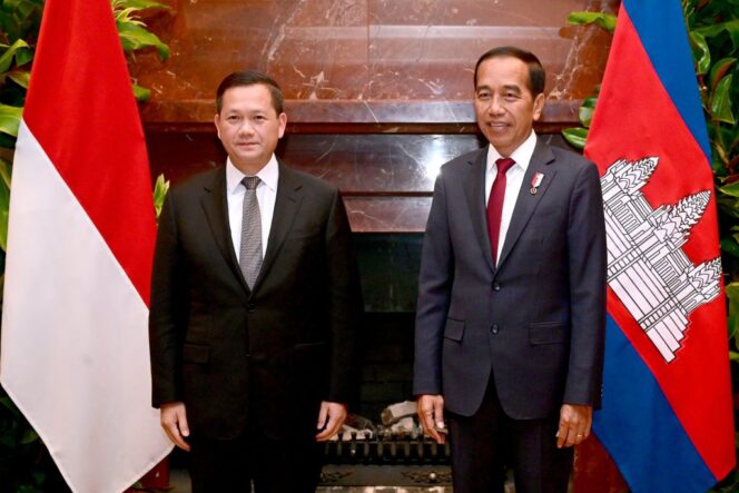 
					Presiden Jokowi Tingkatkan Kerja Sama dengan Kamboja Saat Bertemu PM Hun Manet
