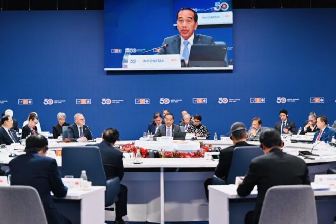 
					Presiden Jokowi Ajak ASEAN dan Australia Perkuat Kemitraan di Usia Emas 50 Tahun
