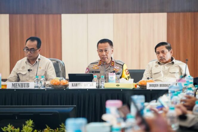
					Rakor Pengamanan Arus Balik Idul Fitri, Kakorlantas:Stamina Pengemudi Menjadi Yang Utama