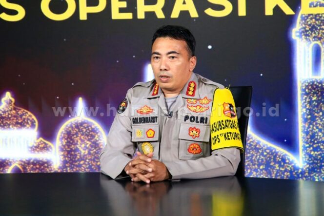 
Penumpang Kapal Meningkat, Polri Imbau Masyarakat untuk Tertib