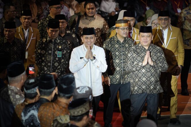 
Pj Gubernur Agus Fatoni Buka MTQ XXX Tingkat Provinsi Sumsel Tahun 2024 di Kabupaten Muba