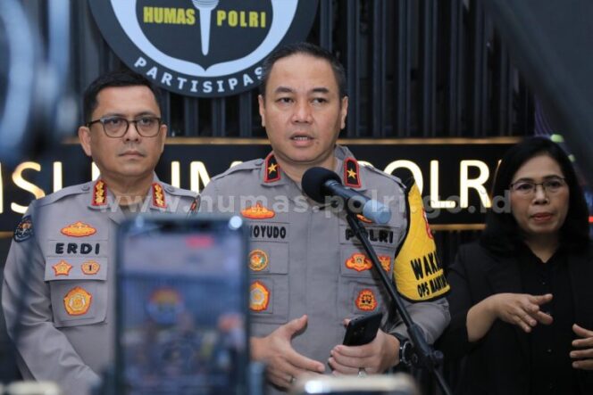 
Pengamanan Pemilu Lancar, Polri Pantau Berita Bohong di Medsos