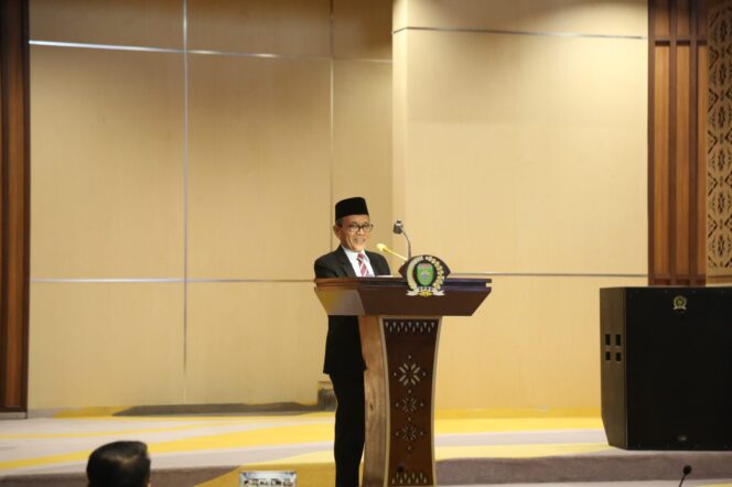 
Sekda SA Supriono Sampaikan Jawaban Gubernur Tanggapi Pandangan Umum Fraksi DPRD Sumsel terhadap Raperda Pertanggungjawaban APBD TA 2023