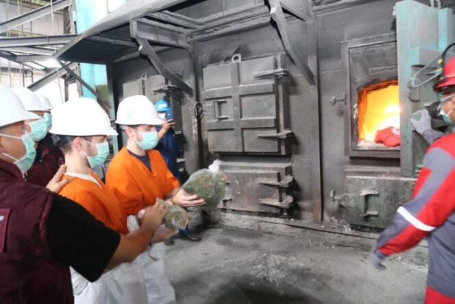 
Bareskrim Musnahkan Barang Bukti Narkoba Clandestine Lab Bali